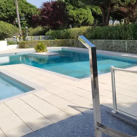 Cote Couchant Superbe T2 Tout Confort Classe 3 Etoiles Avec Piscine, Parking, Clim, Wifi, Netflix لا غراند موت