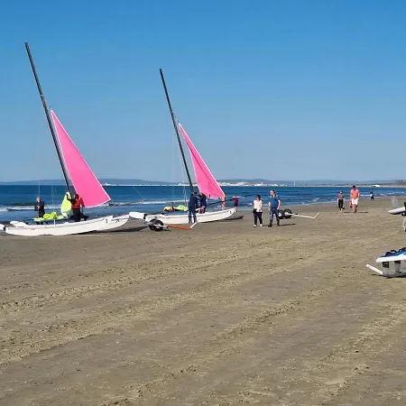 公寓 Superbe T2 Confort 3 Etoiles, Entierement Renove Avec Piscine, Parking, Clim, Wifi, Netflix