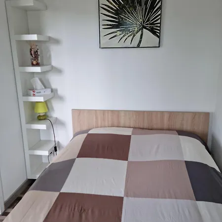Coté Couchant Superbe T2 tout confort classé 3 étoiles avec piscine, parking, clim, wifi, Netflix Appartement